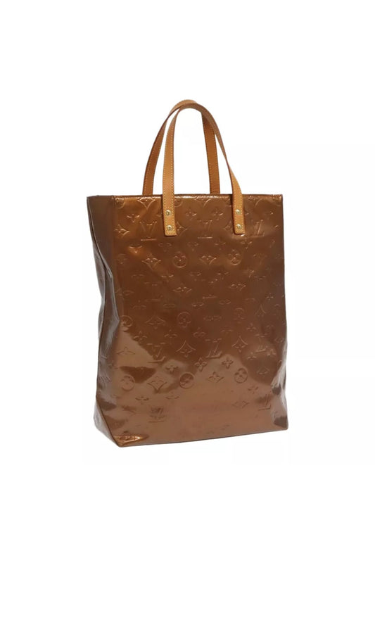 Louis Vuitton Reade Gold Handbag